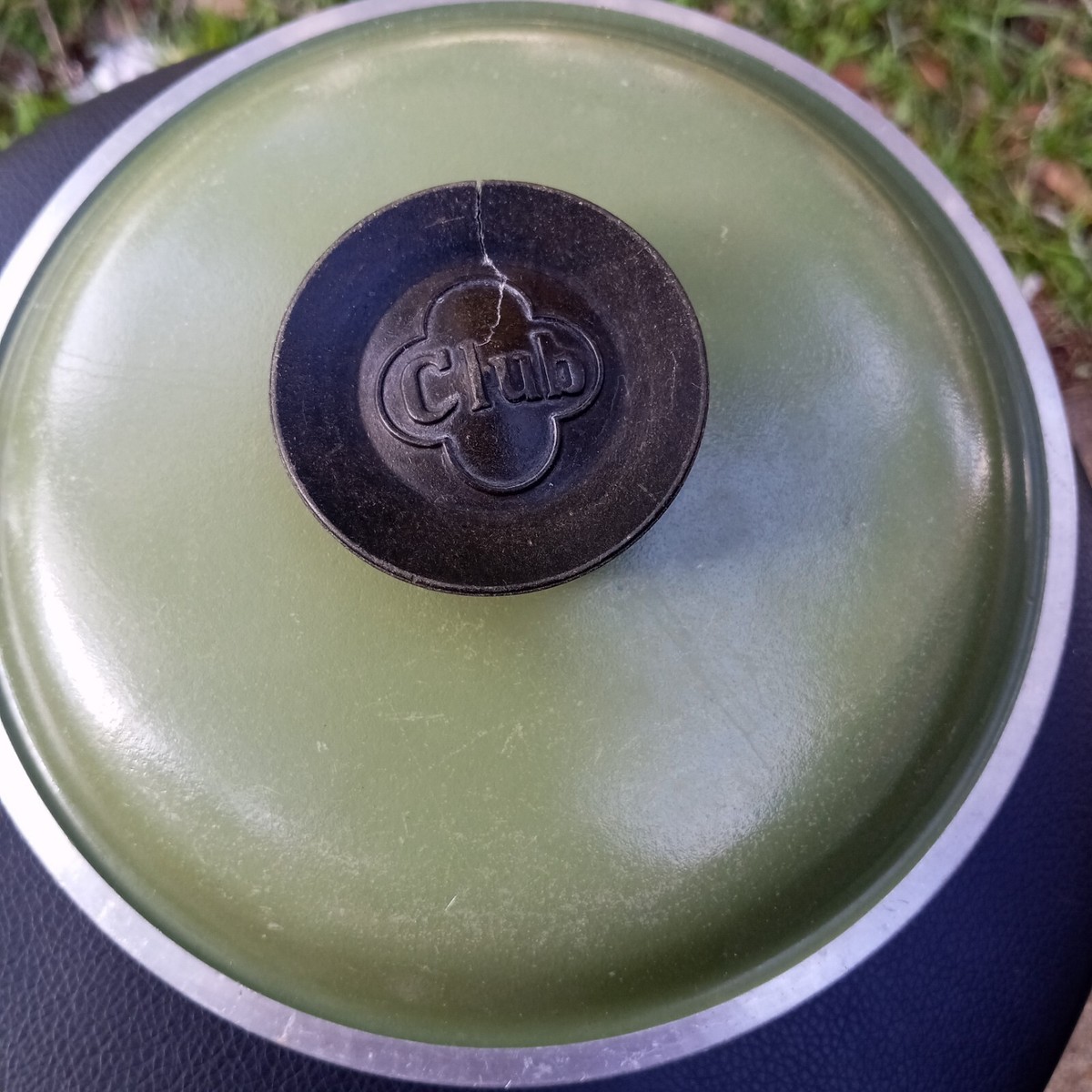 【新品未開封】初版！あたりのキッチン! 1.2 Vintage Club Aluminum Avocado Green 6-1/2 Inch 6.5