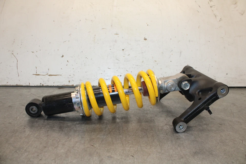 22-24 SUSPENSIÓN AMORTIGUADOR TRASERO YAMAHA XSR900 BB683 Foto 2 de 4