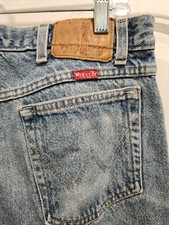 MADE IN USA **WRANGLER** STRAIGHT LEG JEANS 34X32 MED WASH WESTERN WEAR