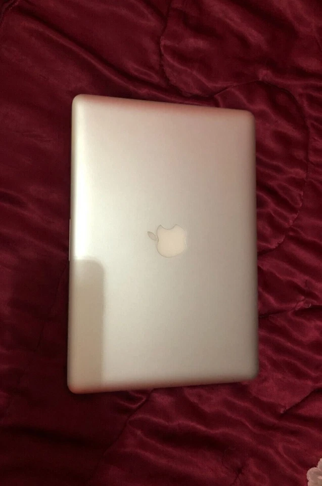 Apple MacBook Pro 13" 2011 · i5 · 4GB · 500GB, foto 4 di 5