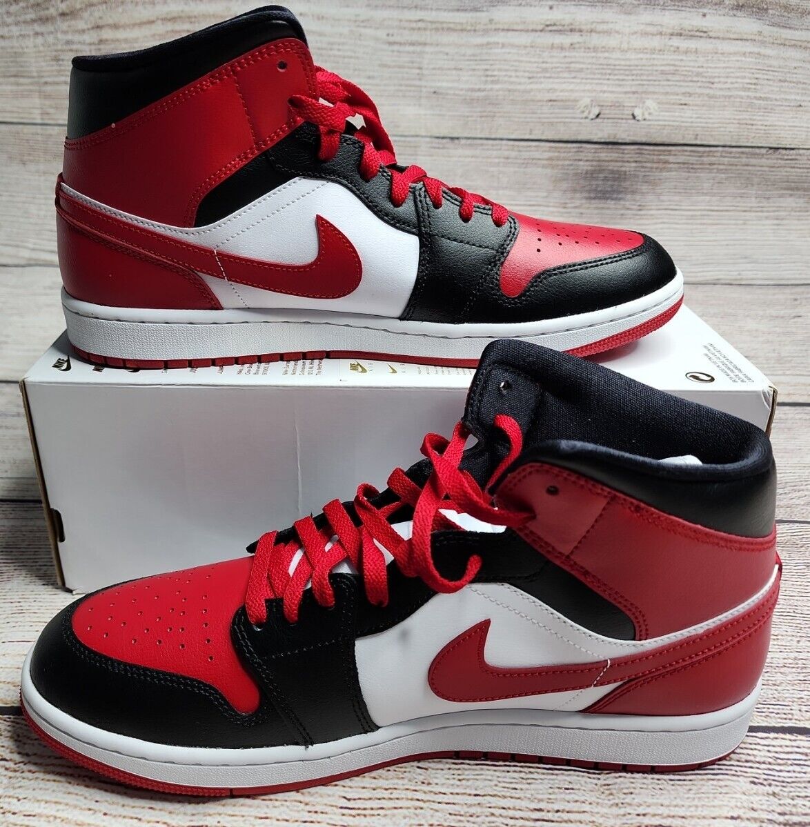 Nike Air Jordan 1 Mid Alternate Bred Toe Women's Sizes Nike Air Jordan 1 Mid Alternate Bred Toe Women's Sizes