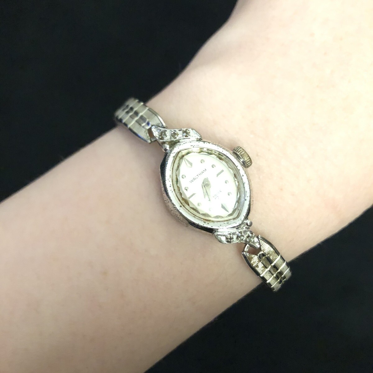 Vintage Waltham Diamond Watch Speidel Silvertone Expansion  display picture 1