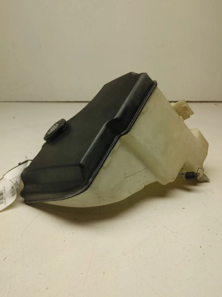 2003 BMW 325CI WASHER RESERVOIR - Image 3 of 4