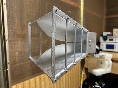 Horn Antenna 1-18GHz Double Ridged for R & D Microwave Antenna Calibration EMC - Picture 9 of 20