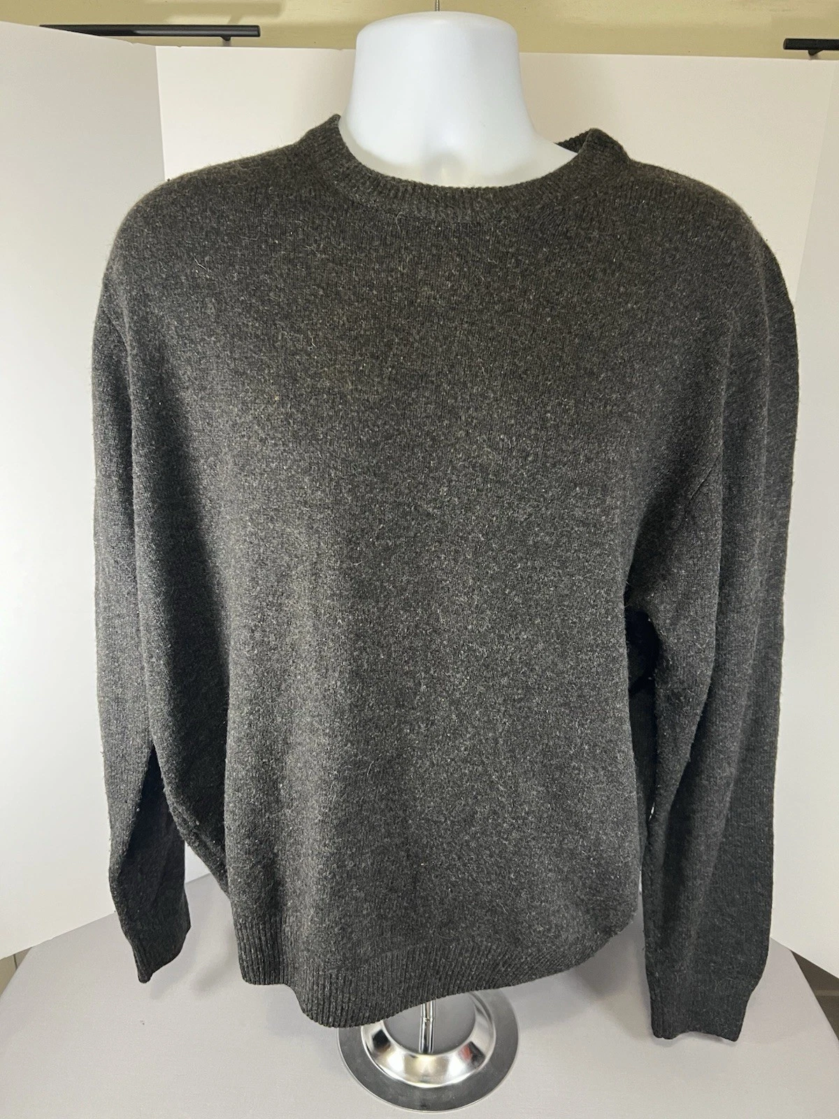 JOS. A BANKS Mens Size Large Grey 80% Lambs Wool Long Sleeve 90s Sweater