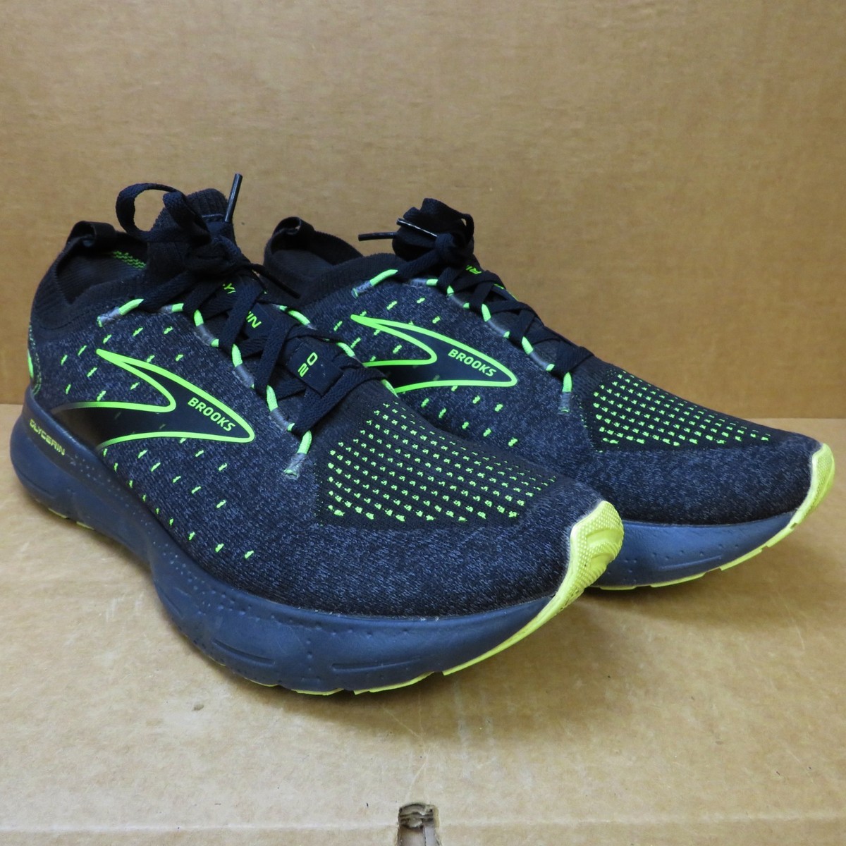 Brooks Glycerin v20 StealthFit Running Shoes (Men display picture 2