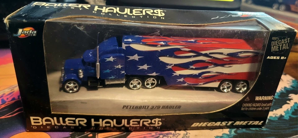 Jada 1:64 Baller Haulers Peterbilt Semi 379 EUA bandeira americana 2005 raro fundido - Imagem 4 de 4