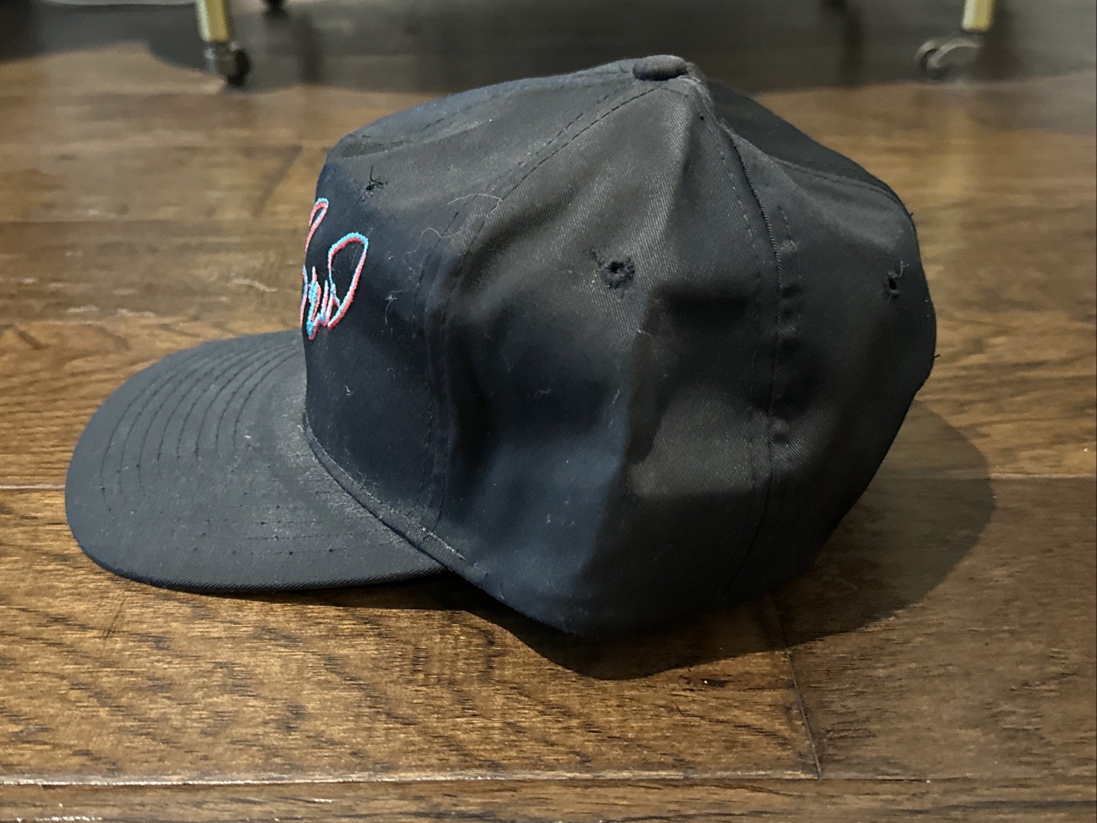 Picture 4 of 5