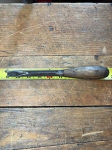 9-3/8" VINTAGE IRWIN US of A SQUARE SHANK FLAT TIP PERFECT HANDLE SCREWDRIVER