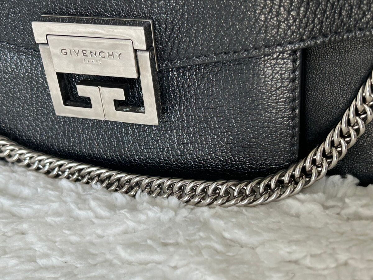Givenchy GV3 Leather Shoulder Bag | eBay Givenchy GV3 Leather Shoulder Bag | eBay