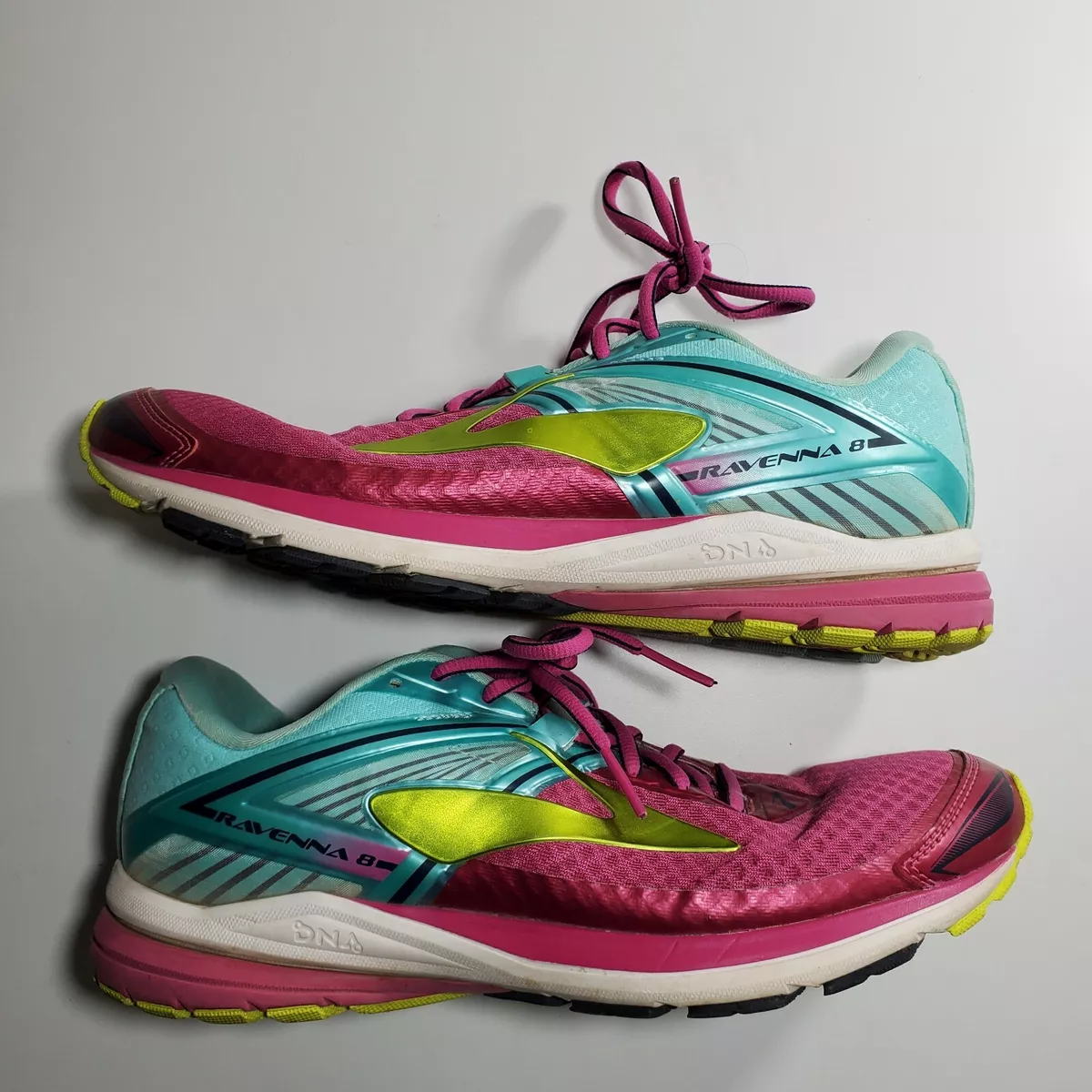 Brooks ravenna 8 hotsell womens size 1