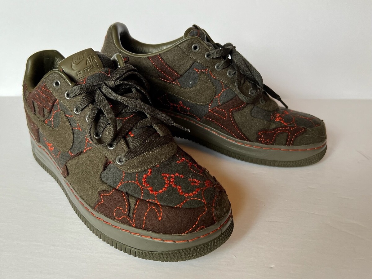 Lightly Worn NIKE Air Force 1 Supreme Tz Low MAHARAM Moss 2009