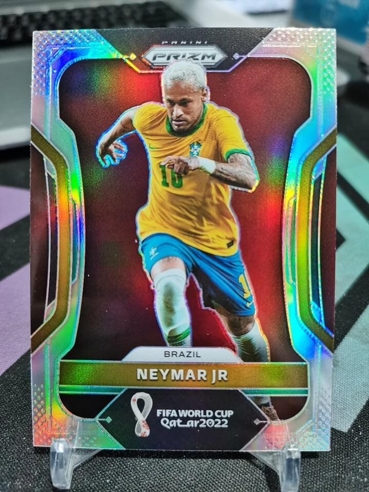 2022 Panini Prizm FIFA World Cup Neymar Jr. #32 Silver BRAZIL!