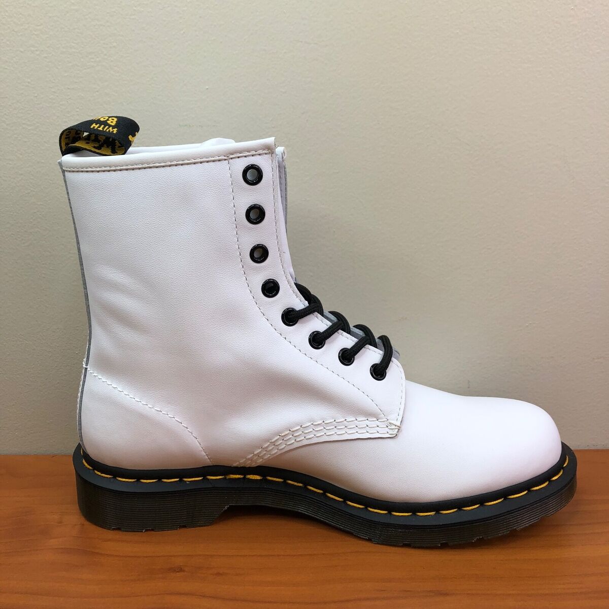 Martens 1460 Softy T White Leather Boots 25057100 Women's Size 10