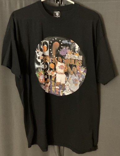 Vintage 1990s Michael Jordan Space Jam Shirt Warmer Bros Studio Store Exclusive