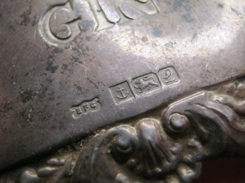 Vintage Birmingh Hallmarked Sterling Silver Bottle Tag / Decanter Label - GIN - Picture 2 of 4