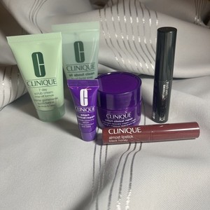 Clinique What's Your Happy 6Pcs Gift Set My Happy Mini Parfum Spray 0.17oz Each