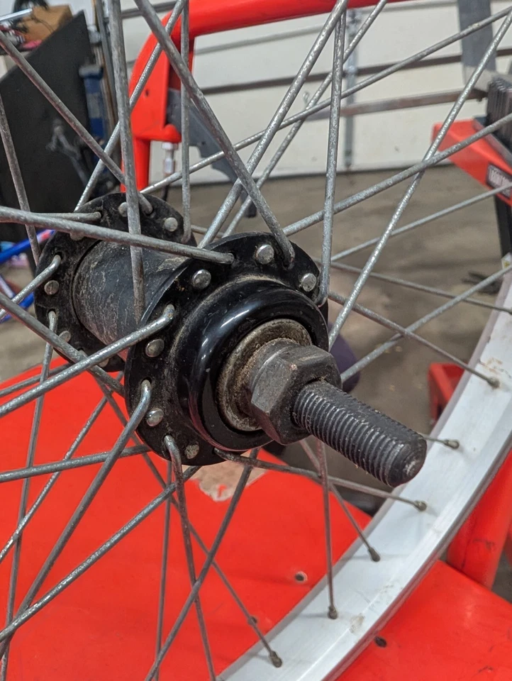 Juego de ruedas de carrera Mongoose Mid School BMX 36 radios años 90**Envío gratuito** Foto 4 de 4