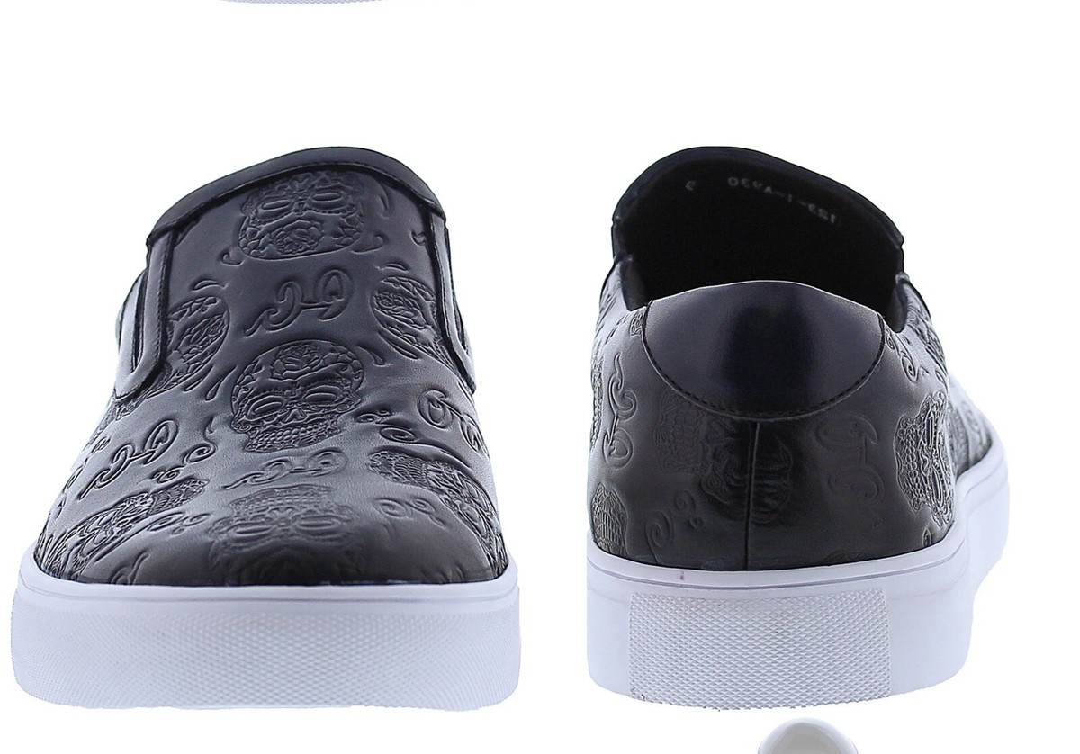 Robert Graham Rider Black Embossed Leather Slip-On Sneakers Robert Graham Big & Tall Nori Embossed Skull Loafers in  main image 3