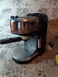 Delonghi Kaffeevollautomat Bean to Cup