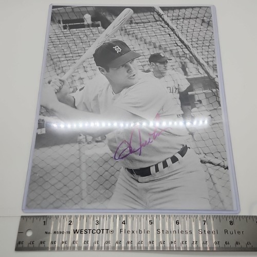 Detroit Tigers Bill Freehan Autographed Black And White Photo 8 × 10 - Picture 4 of 5