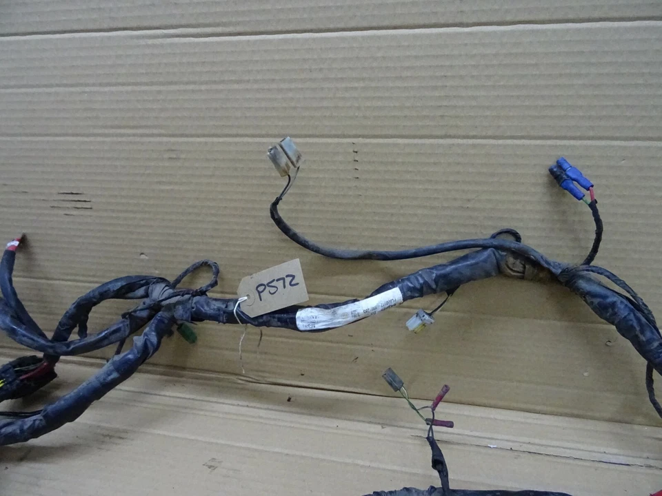 Piaggio X EVO 125 Wiring Loom Main Harness 643095-00 P572 - Image 3 of 4