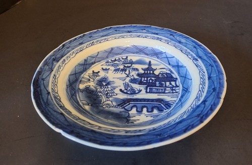Antique Blue & White Porcelain Bowl 7 1/2 In Canton Export 19th Century China