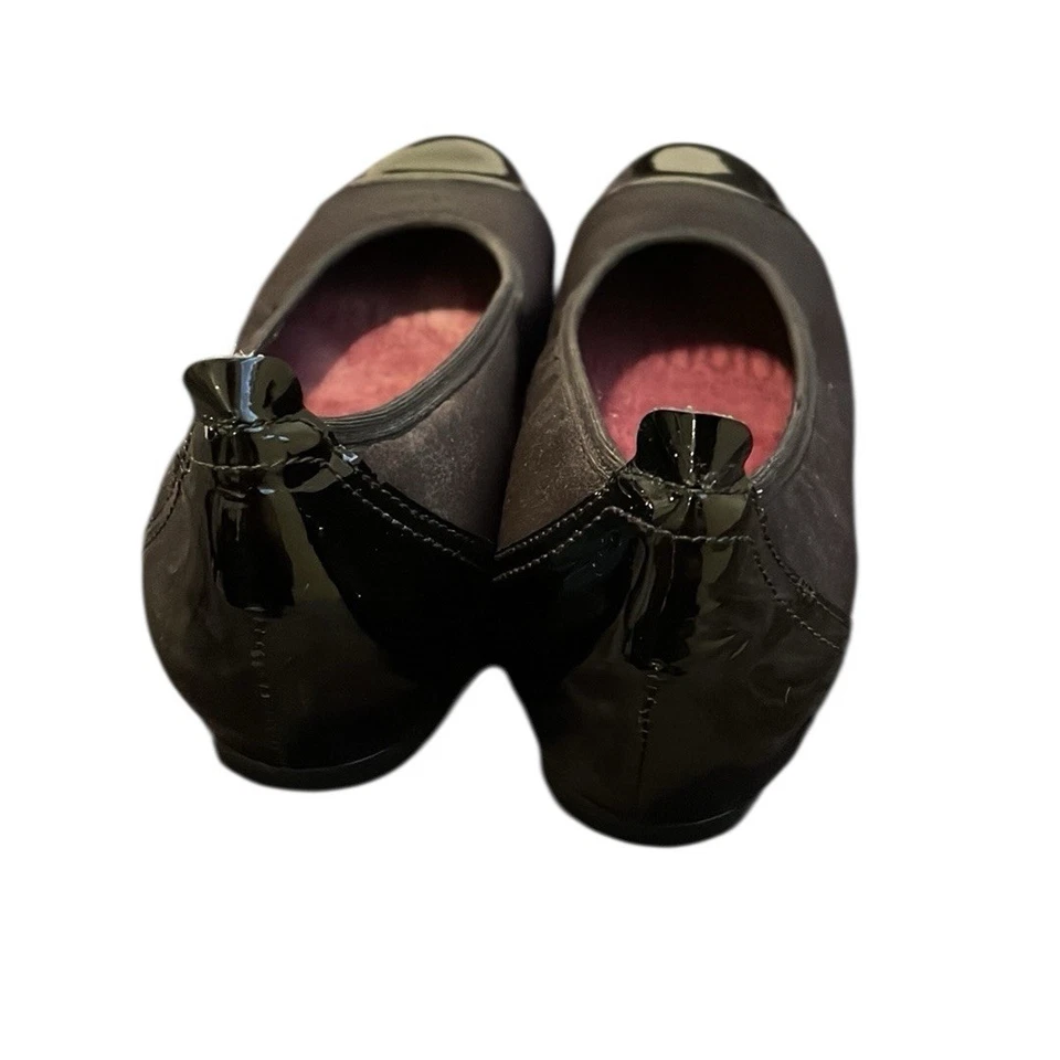 MUNRO | Women’s Black Patent Leather/Nylon Flats Size 8 - Image 3 of 4