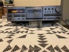 JVC TD-V661 3-head Direct Drive, Dual Capstan, Working flawlessly.