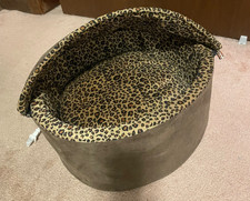 Thermo-Kitty Bed Deluxe Indoor Heated Cat Bed-Mocha/Leopard-Medium 16 Inches 