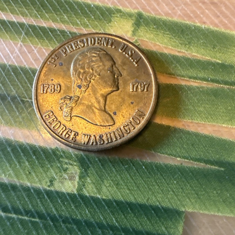 Cumberland Gardens Tennessee George Washington One Dollar Trade Token 28mm
