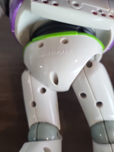 Toy Story Buzz Lightyear Thinkway Spielzeug getestet funktioniert leuchtet Helm intakt lesen - Bild 16 von 19