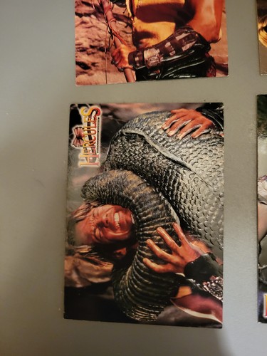 Juego de cartas 1996 Topps Hercules The Legendary Journeys persecución en relieve E1 a E4 - Imagen 5 de 6