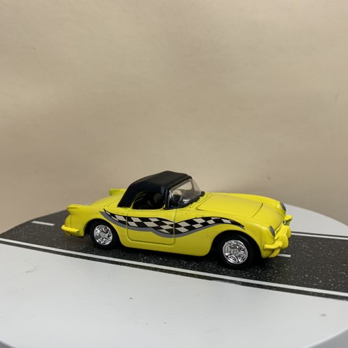 Racing Champions Hot Rod Magazine Drag Racing #83 ‘53 Chevy Corvette Yellow NM - Picture 6 of 11