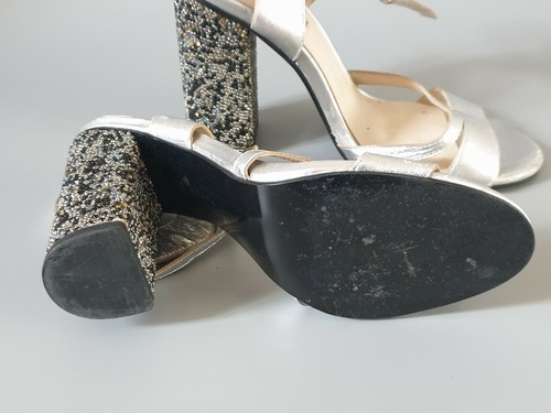 Sandalias de cuero plateadas ZARA con cuentas tacón bloque correa al tobillo zapatos Reino Unido 6 39 - Imagen 3 de 5