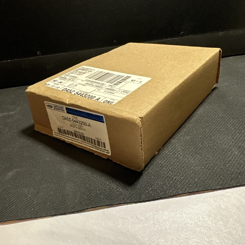 Nuevo Ford Taurus 2008-2018 maletero pestillo tapa bloqueo Lincoln MKS # DA5Z-5443200-A Foto 2 de 4