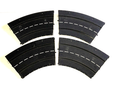 Carrera Universal 132  Steilkurven 50551  4 Stück