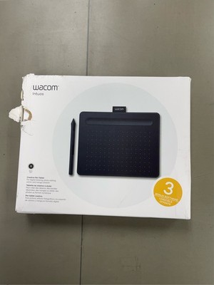 Wacom Intuos Graphics Drawing Tablet, 3 Bonus Software Included, 7.9''x 6.3'', Bla