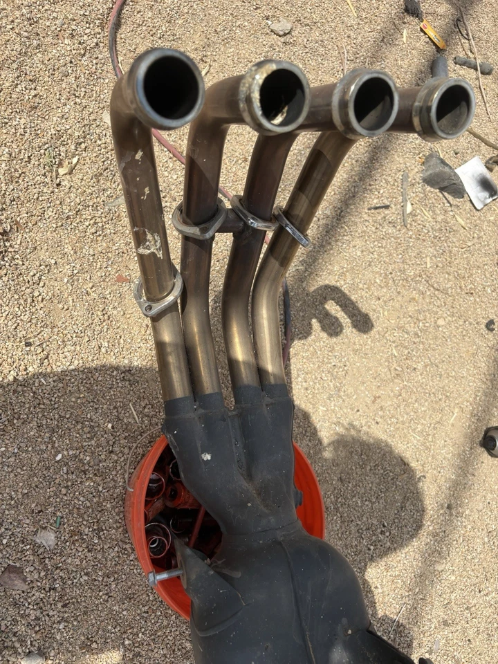 Оригинальные трубы выпускного коллектора 2014 Yamaha Fz6r FZ6 R 09-17 36P-14703-10-00 - Изображение 3 из 4