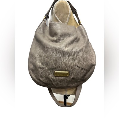 Marc Jacobs Taupe Pebble Leather Hobo/crossbody Bag With Long Strap MSRP $459