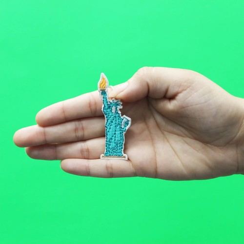 Statue Of Liberty Hat Patch Embroidered Iron On Diecut - Picture 2 of 3