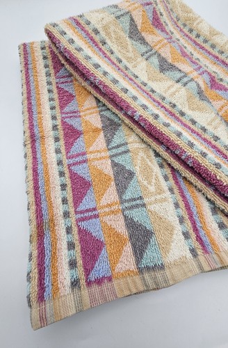 Vintage 80s Colorful Geometric Stripe Hand Towels ~ Set of 2 Mauve Orange Green - Picture 3 of 14