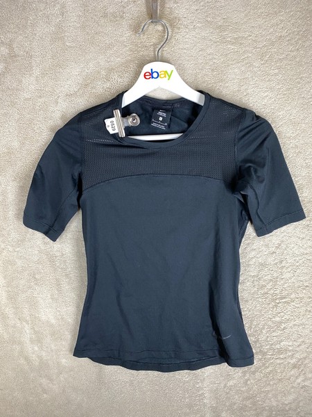 Nike T-Shirts Top Size S Womens Black Logo Short Sleeve Activewear