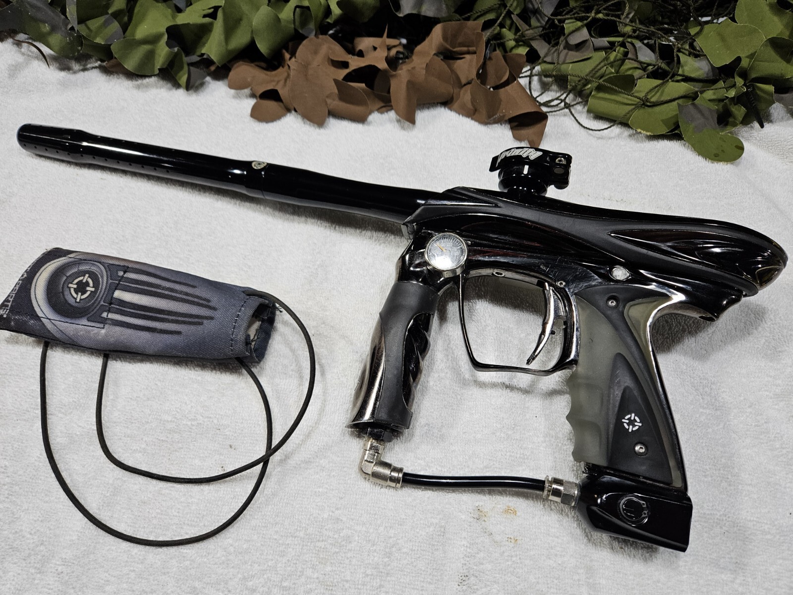 SHARP Smart Parts EPIPHANY ION Paintball Gun 693 Freak Barrel Clamping