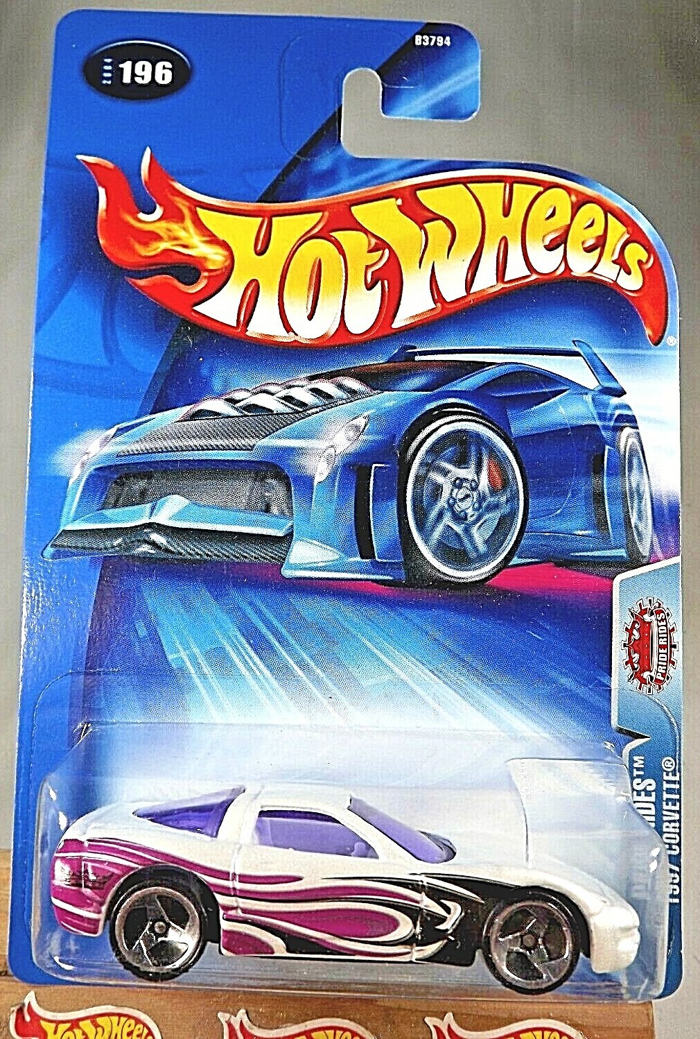 2004 Hot Wheels #196 Pride Rides 1997 CORVETTE White w/Chrome 3 Spoke Wheels