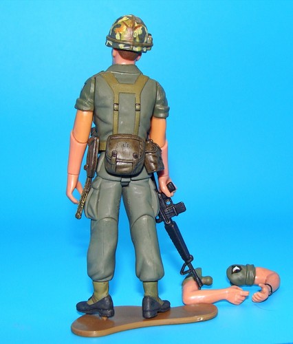 1:18 Ultimate Soldier Vietnam U.S Army 101st Infantry Rifleman Platoon Figure - Picture 5 of 8
