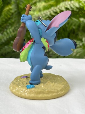 Disney Parks Stitch Playing His Ukulele Mele Kalikimaka  display picture 1