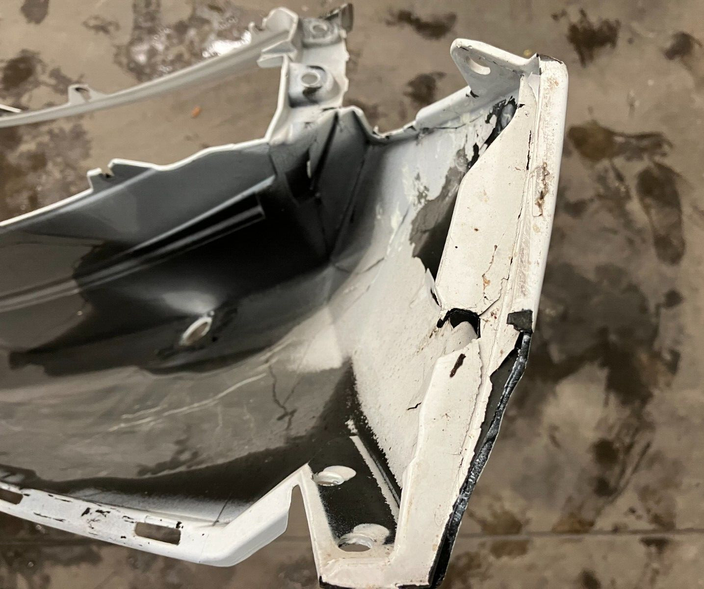 LAMBORGHINI AVENTADOR REAR BUMPER 2012 2013 2014 2015 2016 OEM 470807511