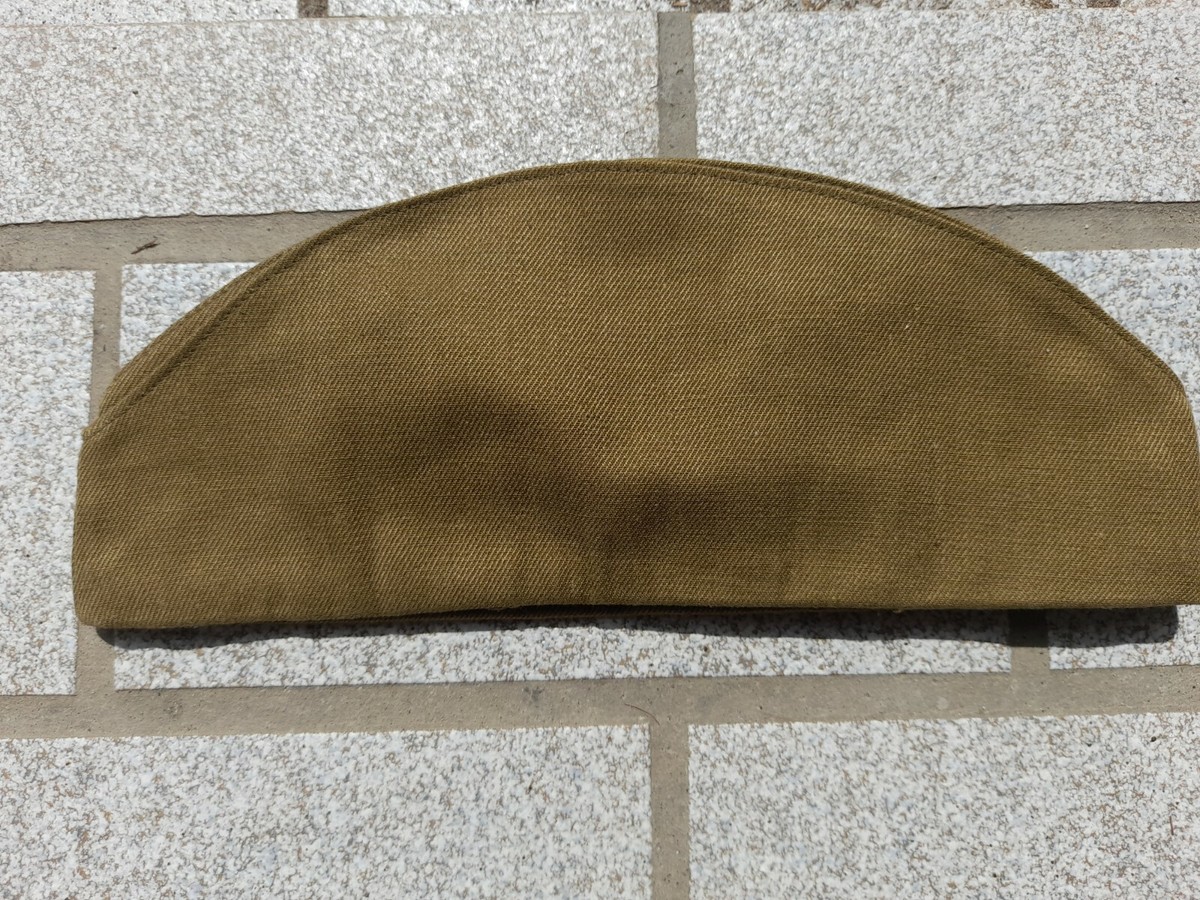 CCCP CALOT RUSSE PILOTKA Soldat Armée Rouge SOVIETIQUE URSS USSR T.54