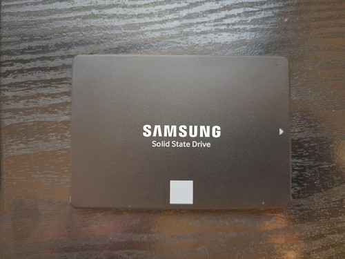 Samsung 860 EVO 4TB SATA 2.5" SSD (MZ-76E4T0) USED - Picture 1 of 2